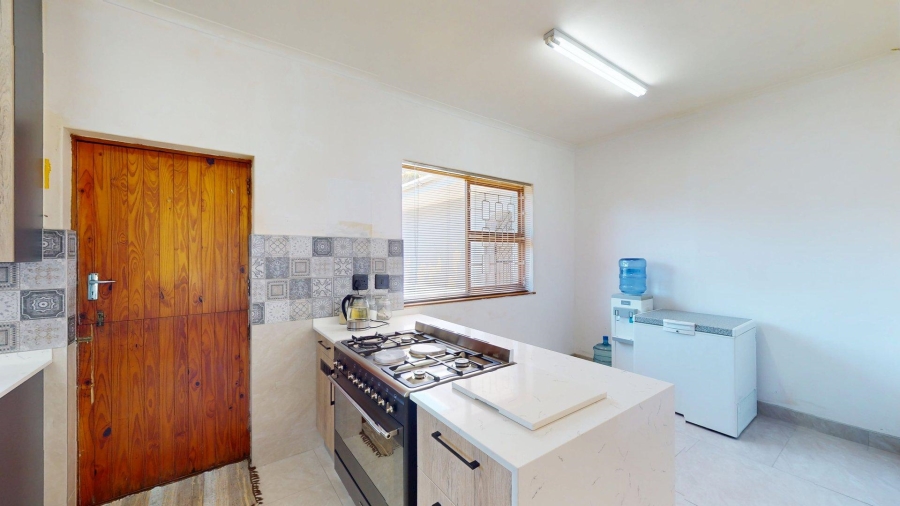 4 Bedroom Property for Sale in Walmer Heights Eastern Cape